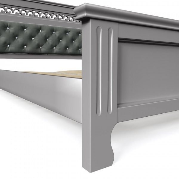 кровать в спальню