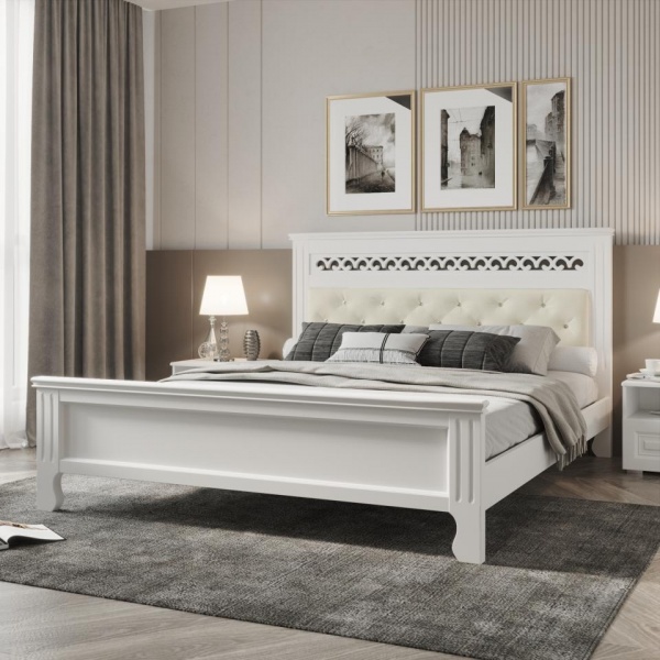 кровать в спальню