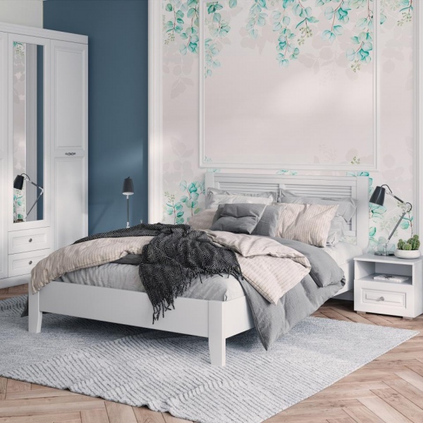 кровать в спальню