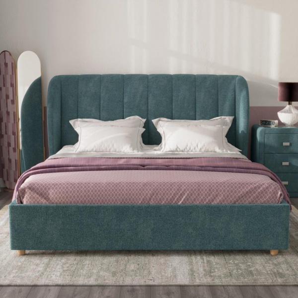 Двуспальные кровати