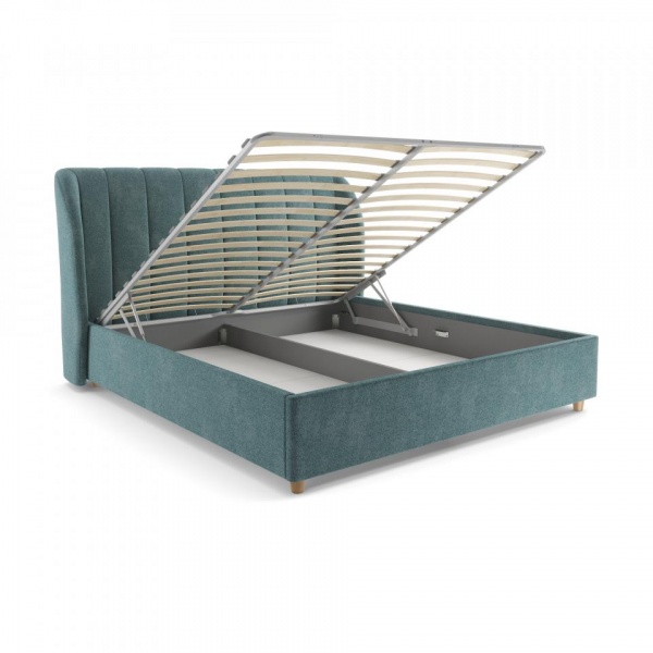 Двуспальные кровати