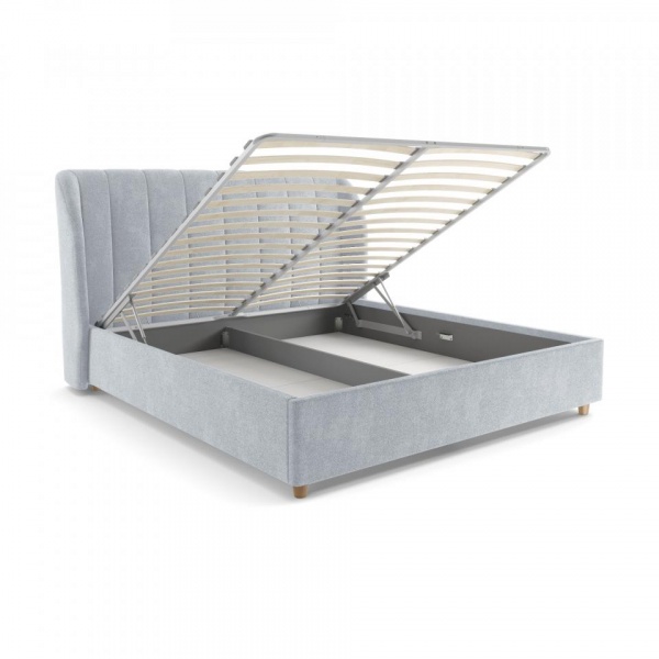 Двуспальные кровати