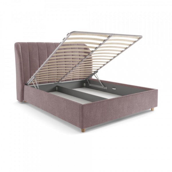 Двуспальные кровати