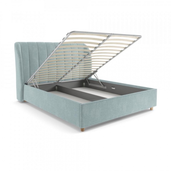 Двуспальные кровати