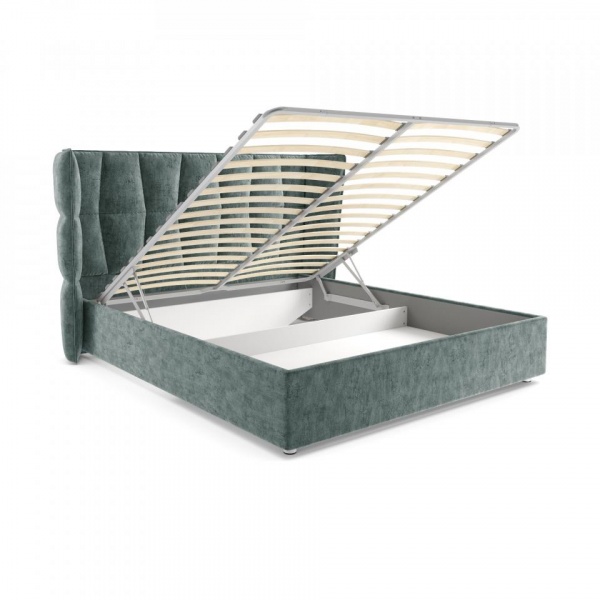 кровать в спальню