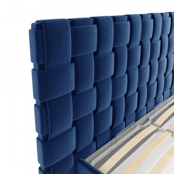 Двуспальные кровати