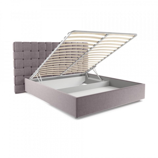 Двуспальные кровати