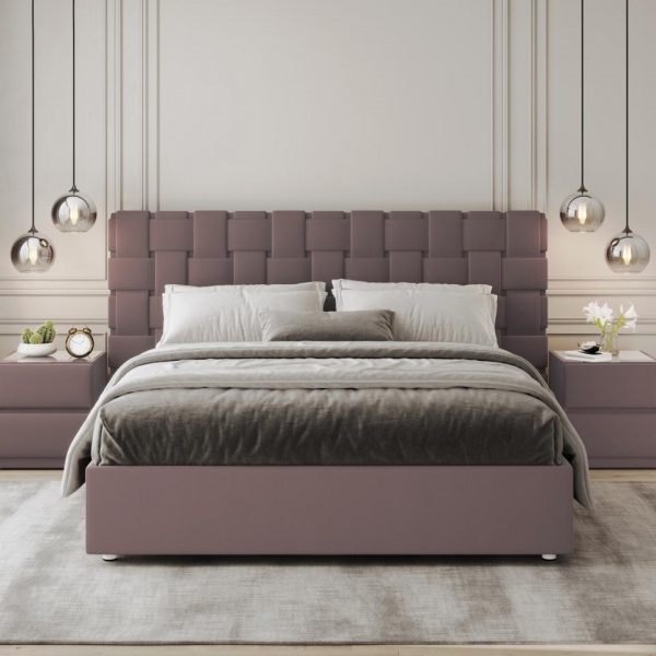 кровать в спальню