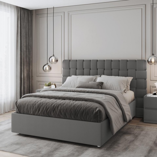 кровать в спальню