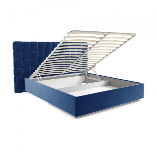 кровать в спальню