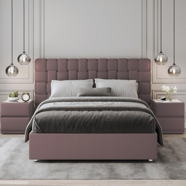 кровать в спальню