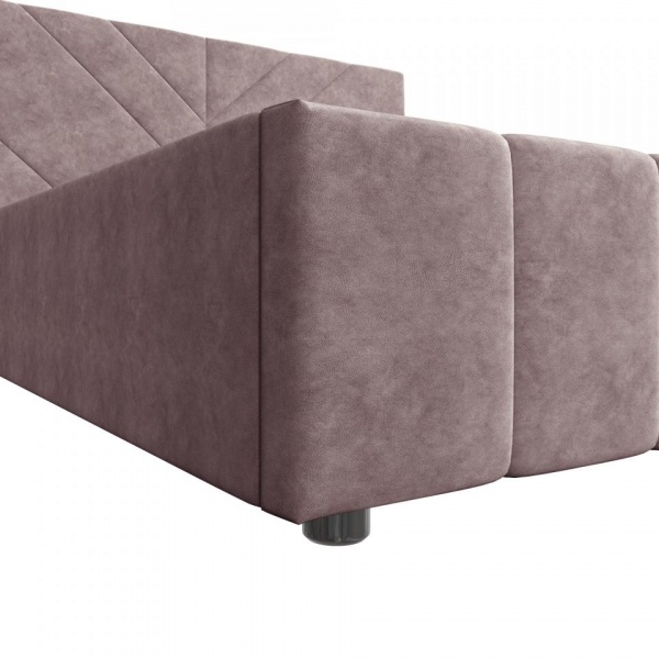 кровать в спальню