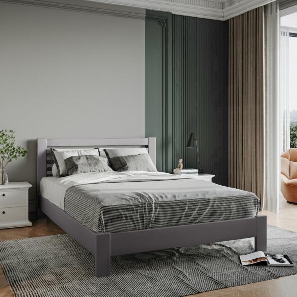 кровать в спальню