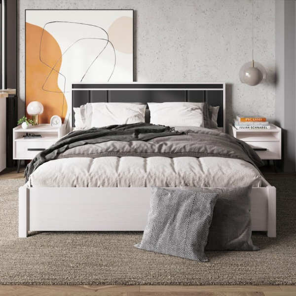 Двуспальные кровати