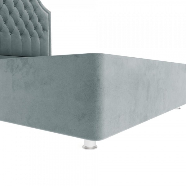 Двуспальные кровати