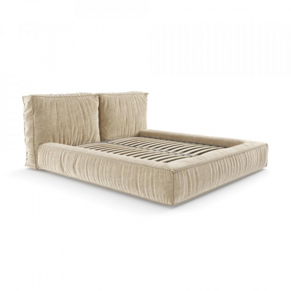 Двуспальные кровати