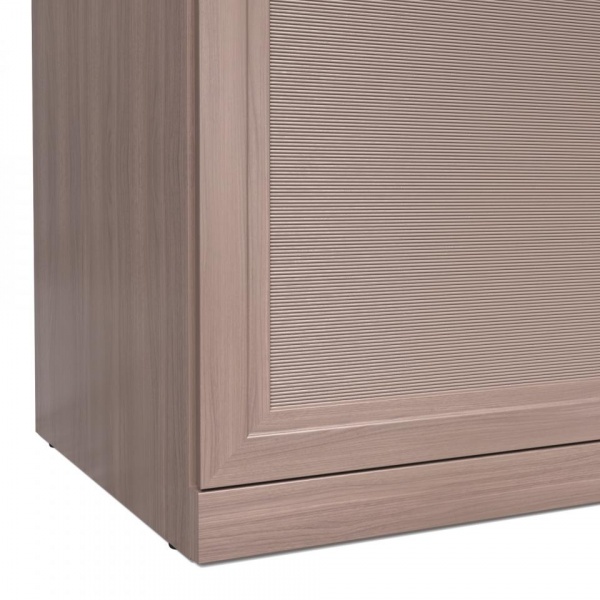 Распашные шкафы